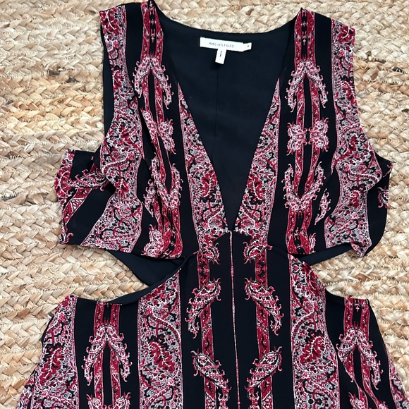 CUT OUT MAXI DRESS - Picture 3 of 7